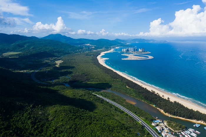 海南交控投资建设的海南省环岛旅游公路项目荣获“2020中国交通投融资年度项目创新三等奖”