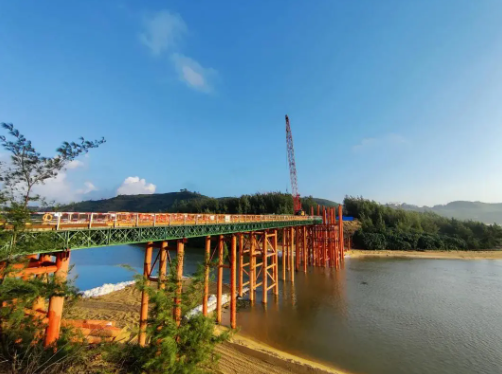 以“五联”发“五力”，点亮环岛旅游公路建设“领航灯”