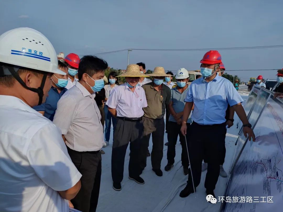 乐东黎族自治县县长黄文聪带队到海南环岛旅游公路项目乐东段调研